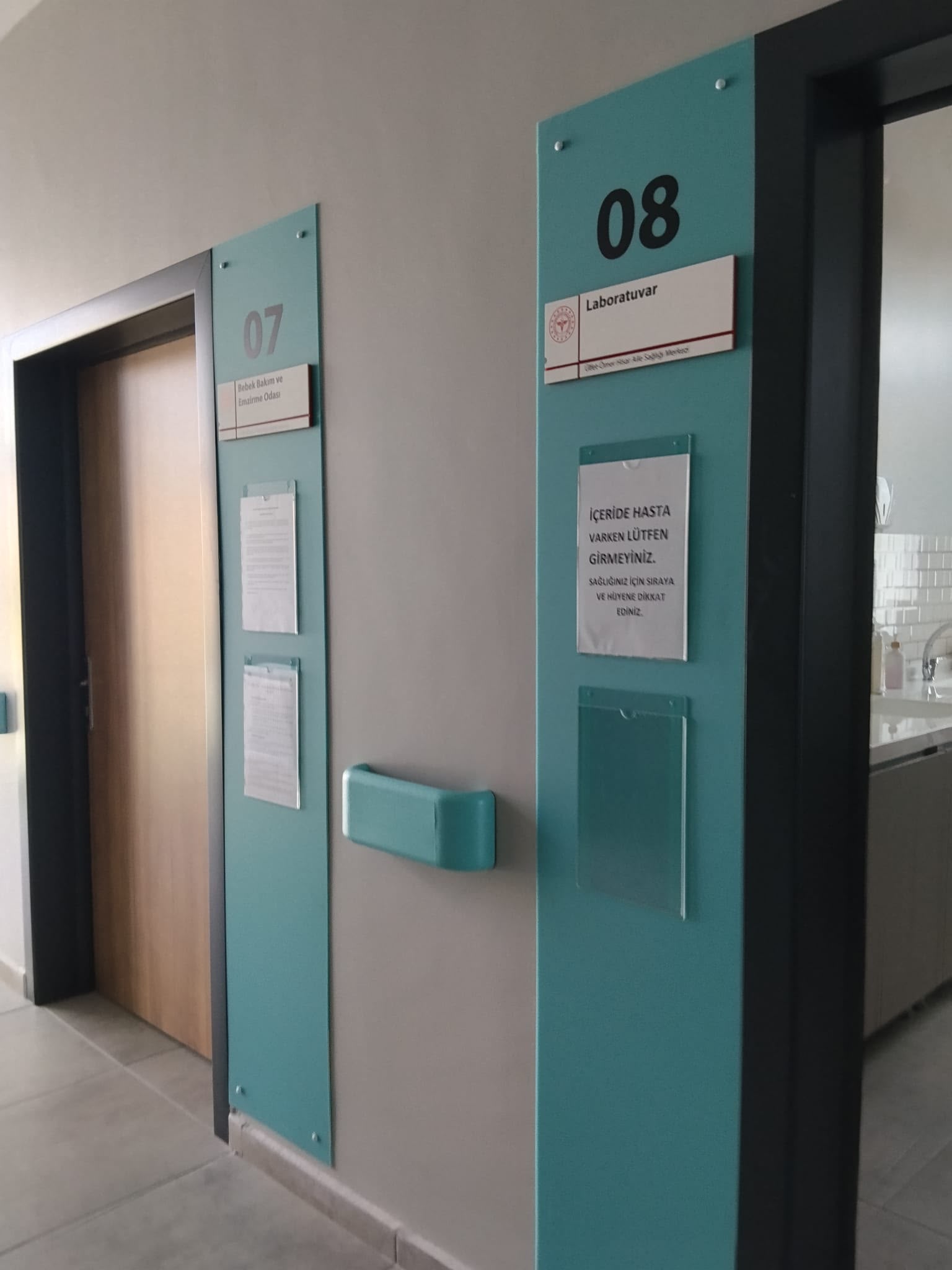 Laboratuvar ve Bebek Bakım Odası